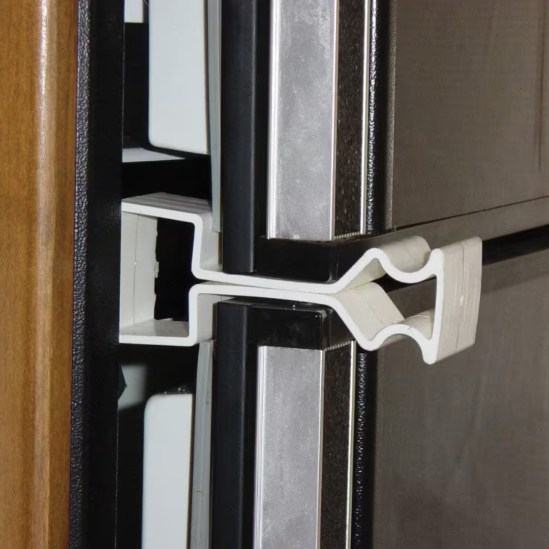 No-Mold Refrigerator Door Holder